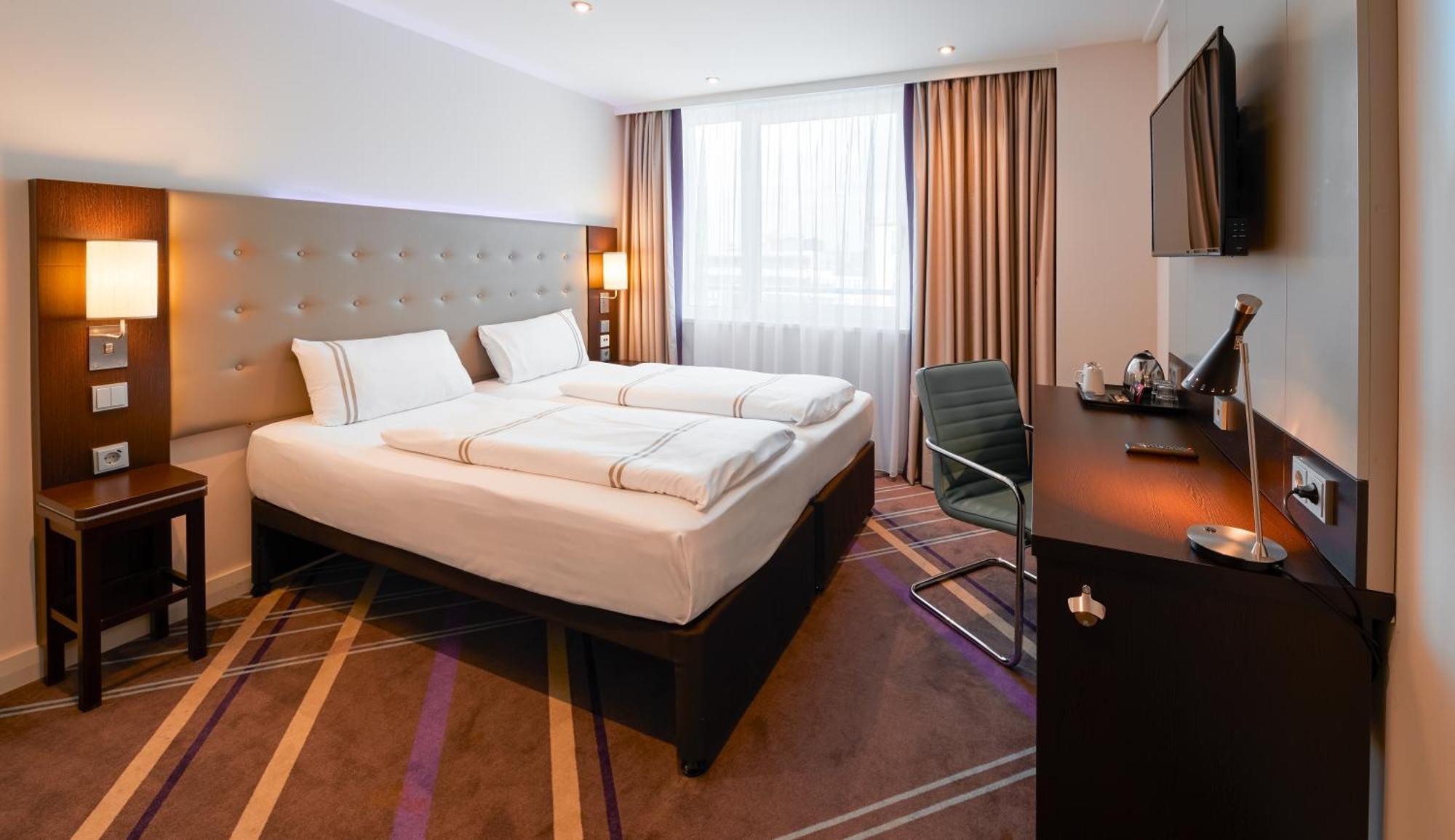 Premier Inn Muenchen City Zentrum Munique Exterior foto